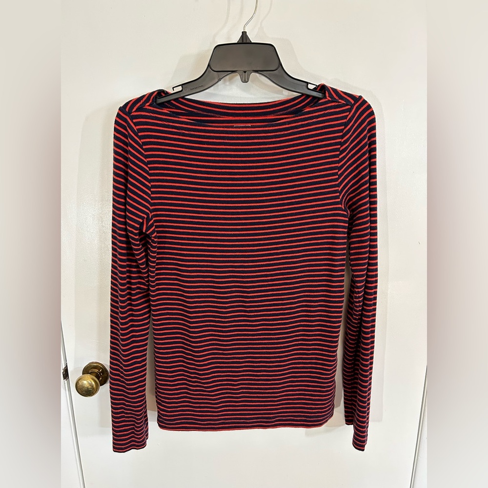 GAP Women’s Long sleeve Tee, Black/Red striped